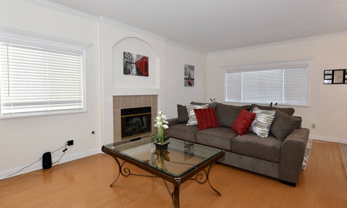 Gardena House | Gardena Beach city Gated