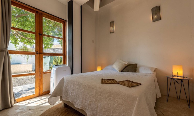 Bocachica Cabin | Garraf Room /Pool/Wifi/Near Ocean