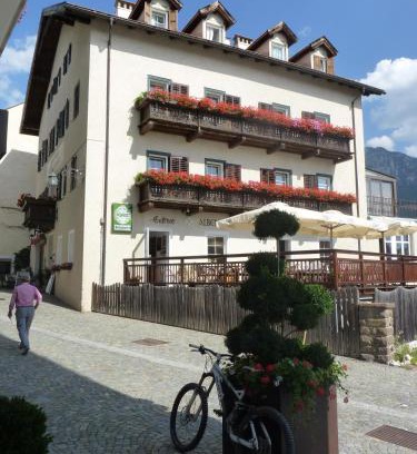 Fie allo Sciliar Hotel | Gasthof Albergo Kreuzwirt