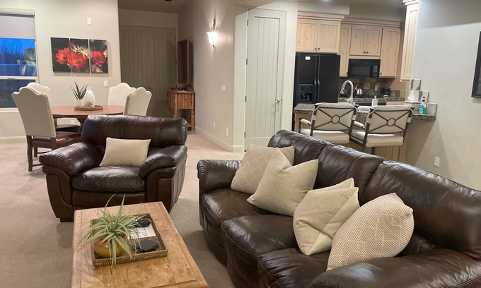 Lava Falls House | Gated home 2 Bed/2Bath in Entrada near Pool