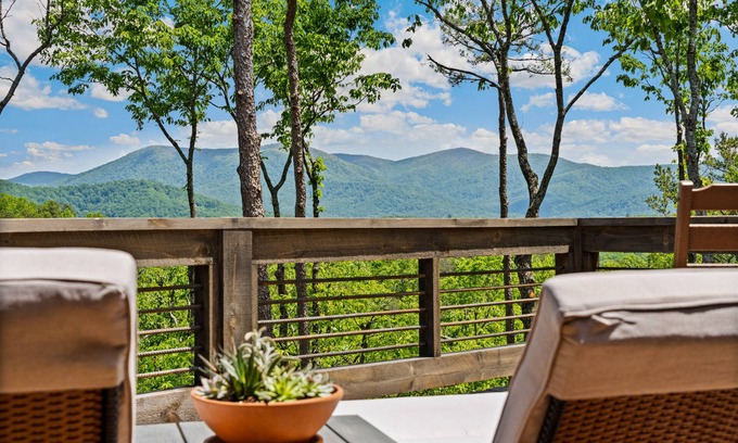 Cherry Log Cabin | Gated mountaintop retreat with expansive outdoor living, game tables, & hot tub