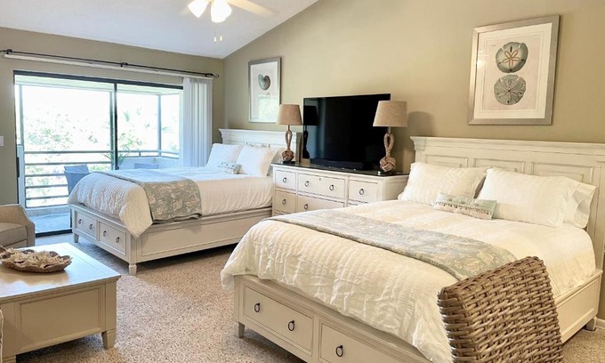 Sawgrass Apartment | Gated Sawgrass Beach Club Villa in Sawgrass Country Club