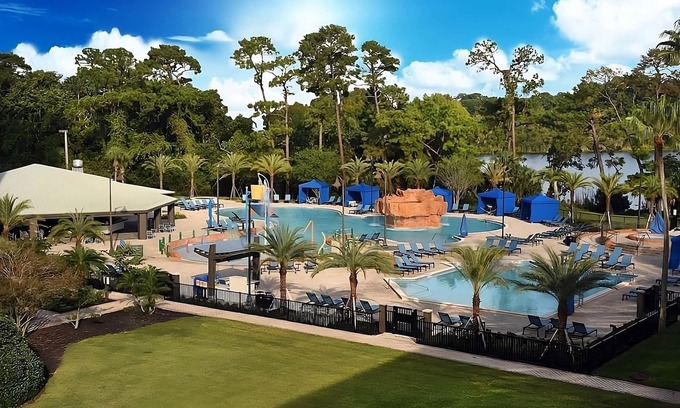 Lake Buena Vista Hotel | Gateway to Disney Magic: 2 Family Units with Pool Access!Shuttle to Disney-World