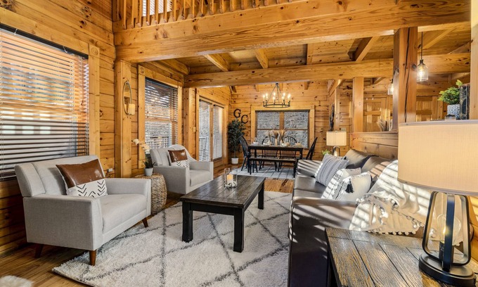 Gatlinburg Cabin | Gatlin Cove Retreat! Pet Friendly cabin w/HotTub & Game Room!