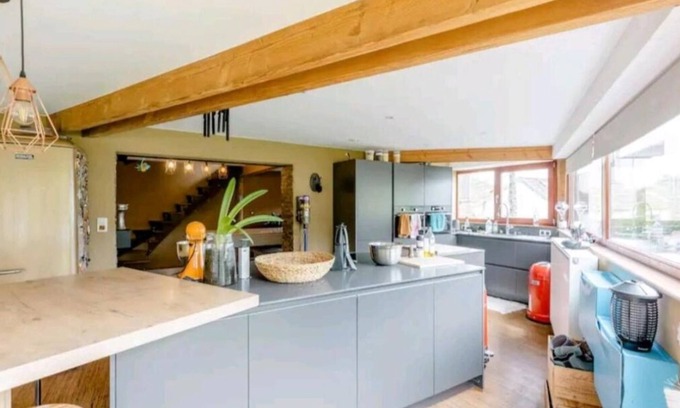 Liege Bed & Breakfast | Gee shares her home