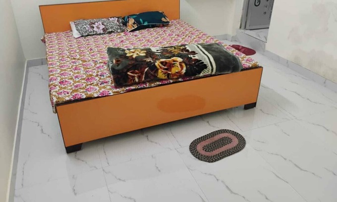Faizabad House | Geeta Teerth Guest House