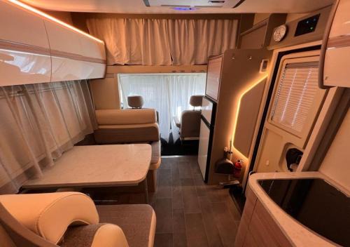 Pansheide Apartment | Gemütlicher Camper-Wiesnnah