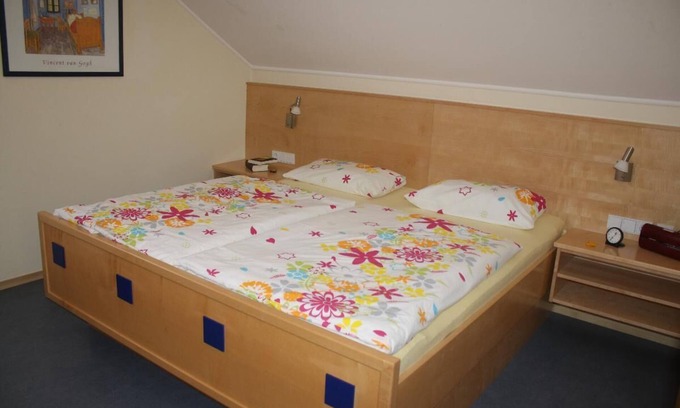 Safferstetten Apartment | Gemütliches Feriendomizil (27qm) mit Balkon