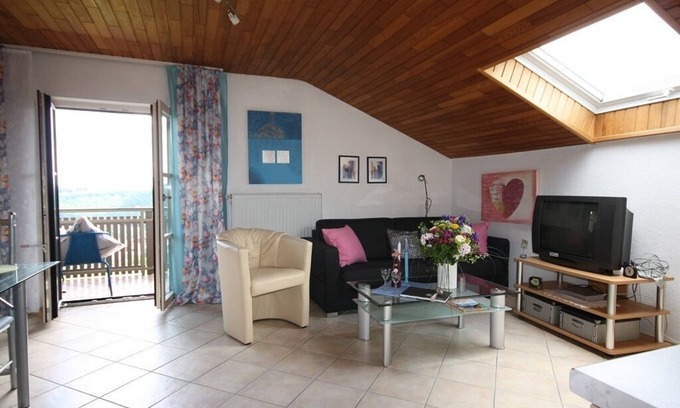 Kammersdorf Apartment | Gemütliches Feriendomizil (50qm) mit Balkon