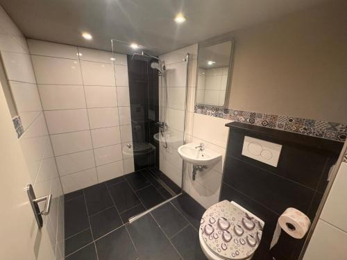 Altenhausen House | gemütliches Zimmer mit eigenem Bad und separatem Eingangstor