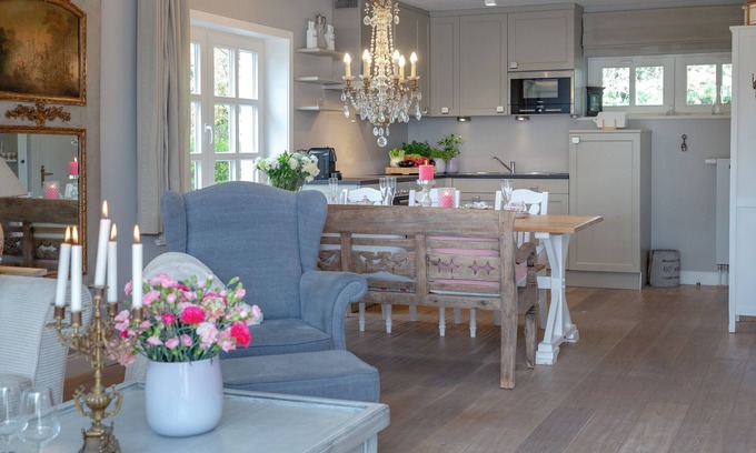Keitum Apartment | Generously proportioned vacation apartment in the beautiful captain's village of Keitum!