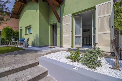 Pare House | Gentle House