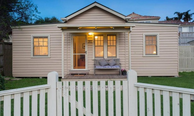Sorrento House | George Cottage