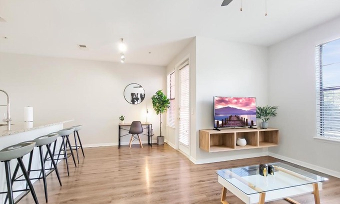 Tampa Apartment | Getaway Apartment near Beaches and Airport
