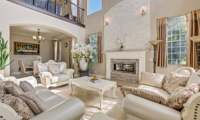 Garden Grove House | GG2-Grand Estate Central of Garden Grove