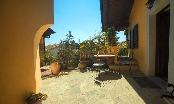 Garibaldi Apartment | Girasoli