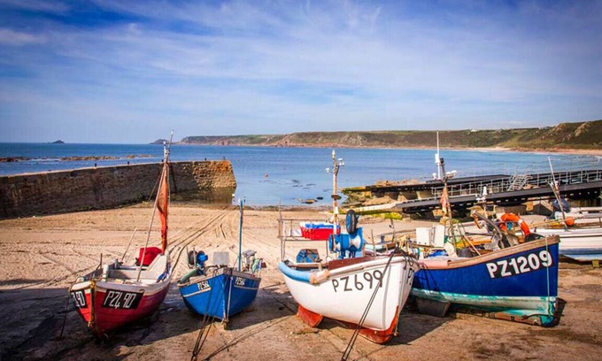 Sennen Cove Cottage | Girl Annie, Beach Cottage, Great Sea-Views, Garden