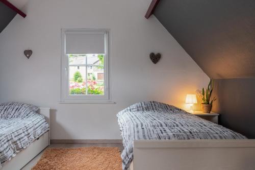 Leglise House | Gite Au Chant d'Eole