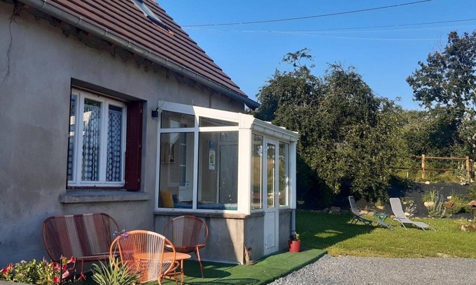 Buxieres-les-Mines Cottage | Gite Buxières-les-Mines, 2 bedrooms, 4 persons
