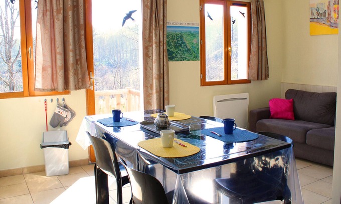Chatel-Montagne Cottage | Gite Châtel-Montagne, 2 bedrooms, 4 persons