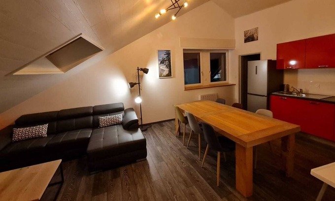 Foncine-le-Haut Apartment | Gite "chez cuicui"