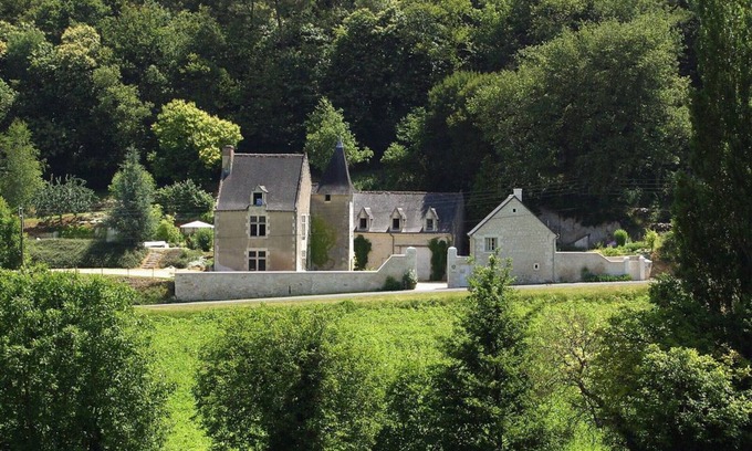 Cravant-les-Coteaux Cottage | Gite Cravant-les-Côteaux, 2 bedrooms, 4 persons