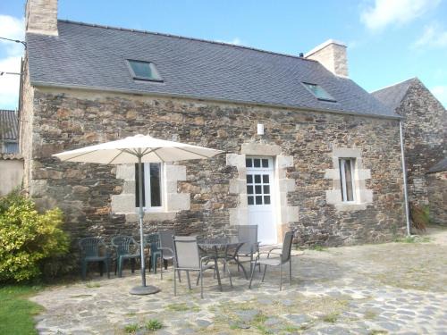 Plouezoch House | Gite de Kerfenefas