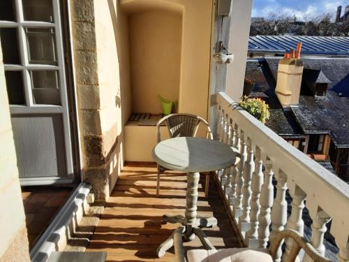 Centre Apartment | Gite Du Passant Rennais avec balcon sur cour