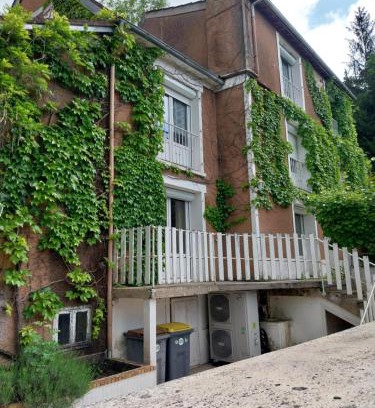 Vernou-la-Celle-sur-Seine House | Gite Fontainebleau