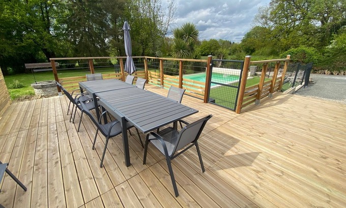 La Chapelle-Saint-Etienne House | Gite for 6 to 14 people, 45 minutes from Puy du Fou