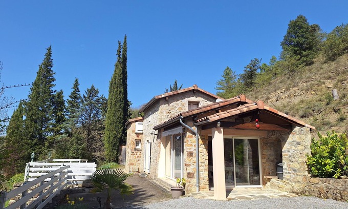 Banne House | Gite in Ardèche, in the heart of nature