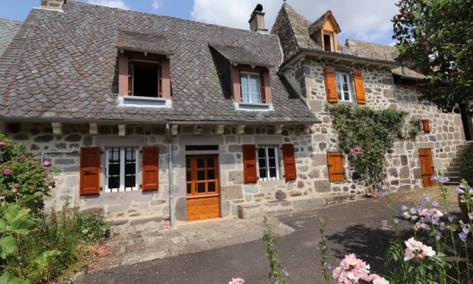 Jou-sous-Monjou Cottage | Gite Jou-sous-Monjou, 3 bedrooms, 6 persons