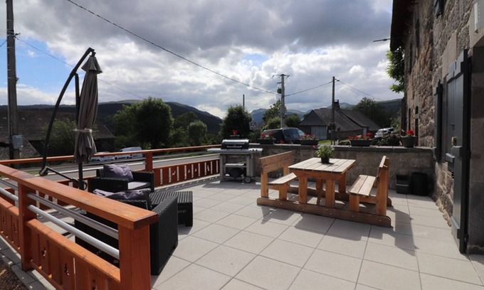 Laveissiere Cottage | Gite Laveissière, 1 bedroom, 2 persons