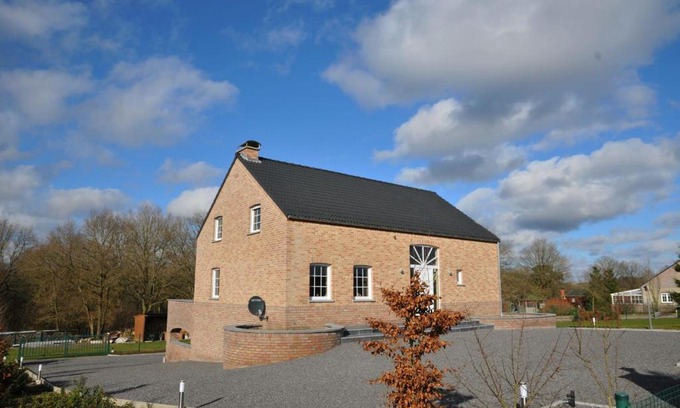 Somme-Leuze House | Gite Le Bonheur