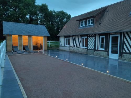 Saint-Pierre-du-Val House | Gite Le dorm'eure du Val - SPA