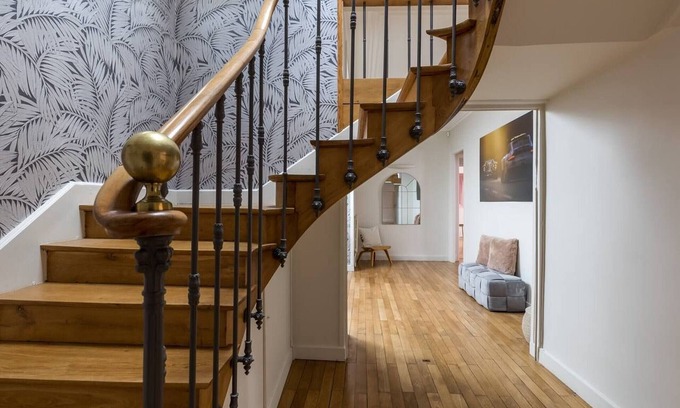 Flore Cottage | Gite Le Mans, 6 bedrooms, 15 persons