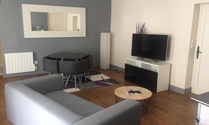 Richelieu Apartment | Gite le Petit Puits à Richelieu