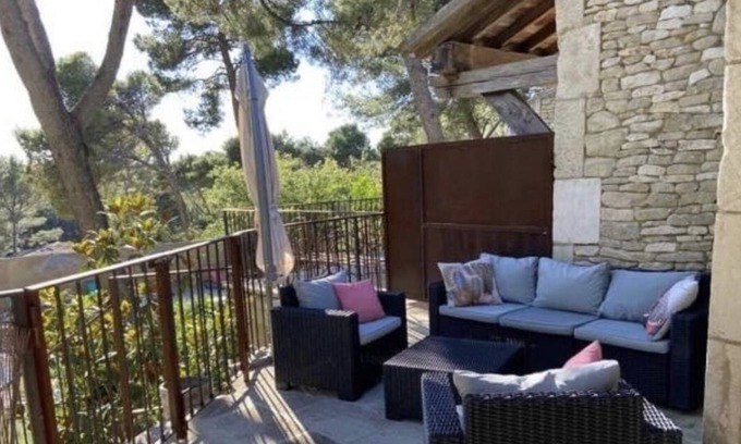 Noves Cottage | Gite le Tillo under the pines