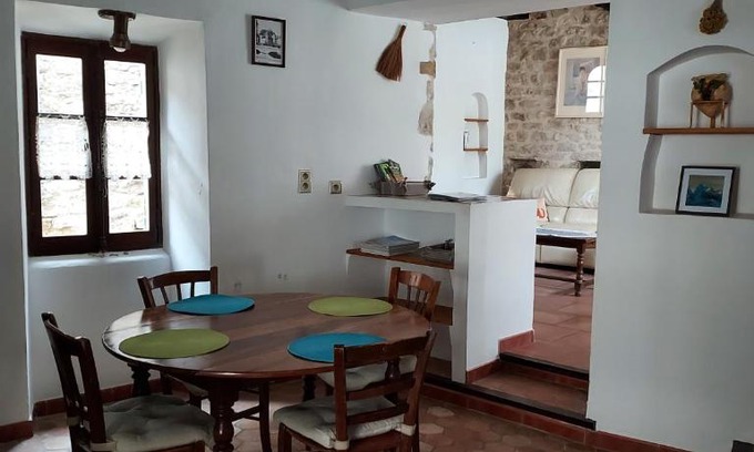 Aurel House | GITE LES HORTENSIAS