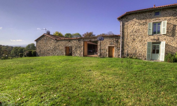 Lure Cottage | Gite Luré , 3 bedrooms, 9 persons