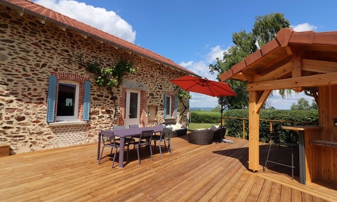 Maurs Cottage | Gite Maurs, 2 bedrooms, 5 persons