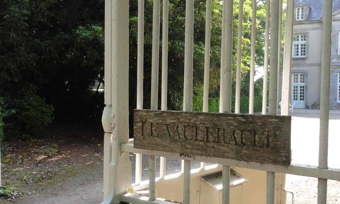 Saint-Meloir-des-Ondes Cottage | Gite Rocheyon - The Vaulérault - Saint Méloir des Ondes