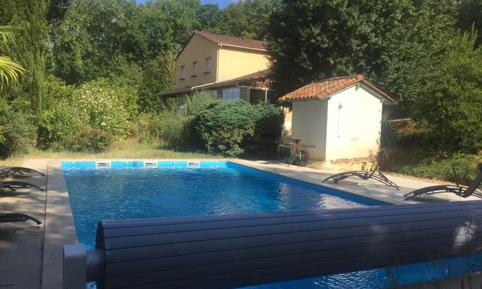 Le Buisson-de-Cadouin Apartment | GITES DU MOULIN A VENT