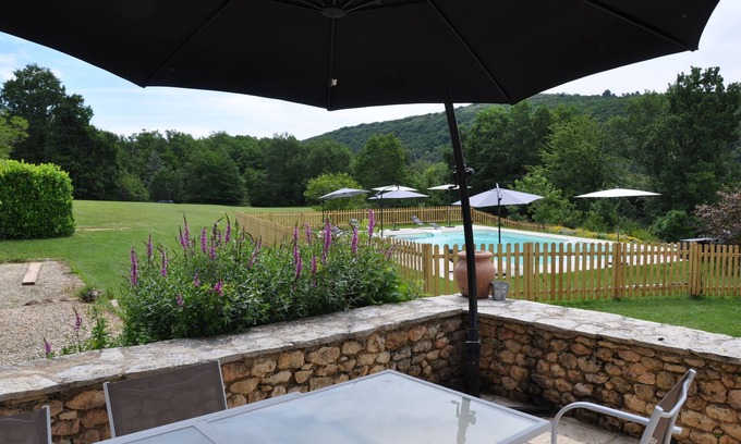 Les Eyzies House | GITES LES 7 ROCHES 6 sleeps at EYZIES DE TAYAC