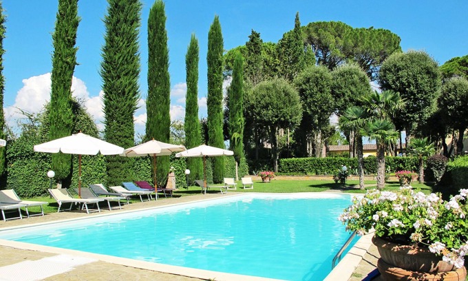 Poggibonsi Apartment | Giuggiolo 4 by Interhome