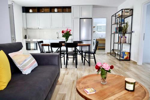 Nafpaktos Apartment | GK - Modern Apartment