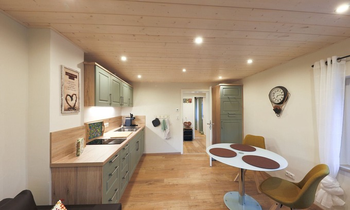 Oberaudorf Apartment | Glühwürmchen Cottage, 35 sqm, barrier-free with terrace