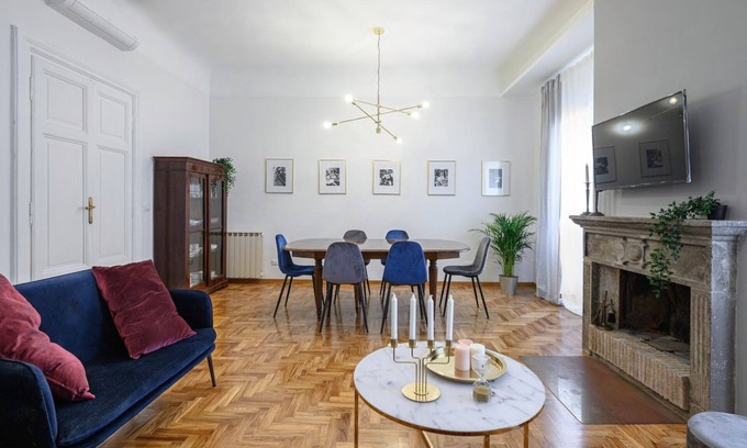 Rione IV Campo Marzio Apartment | GLAM 50 - Exclusive Penthouse in the Heart of Rome