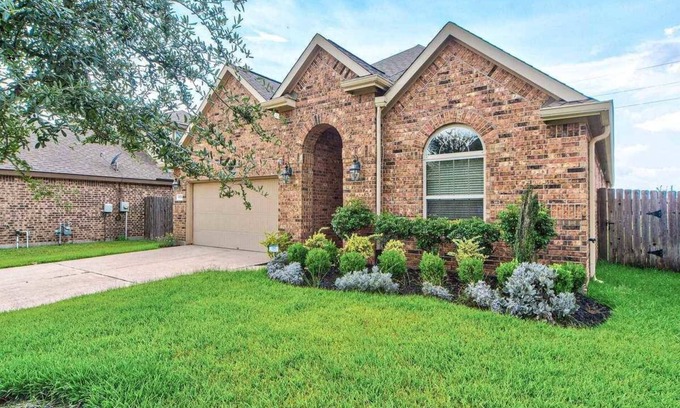 Cypress House | Glamor in Cypress