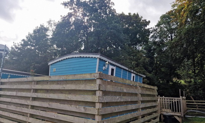 Llanfair Caereinion Cabin | Glan yr Afon Dau - Relax, Recuperate, Enjoy